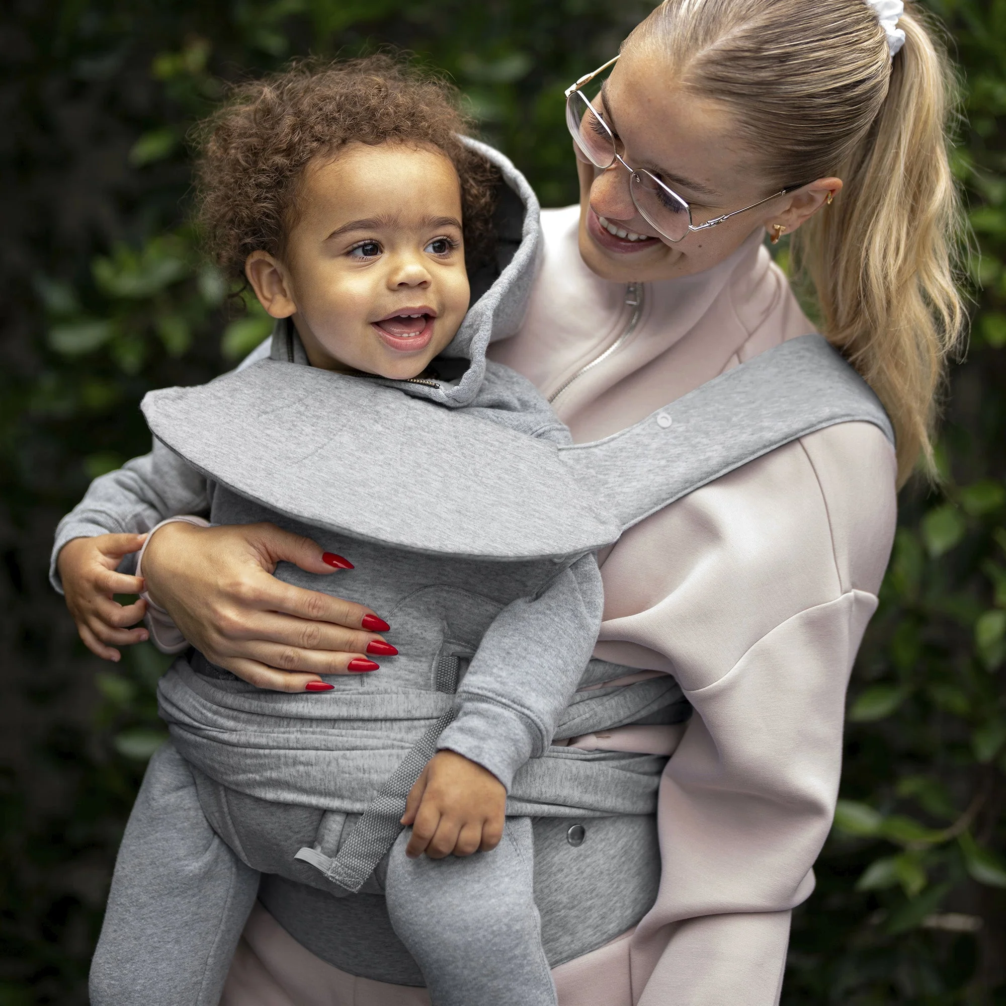 ComfyGrow Hybrid Baby Carrier - Image 4
